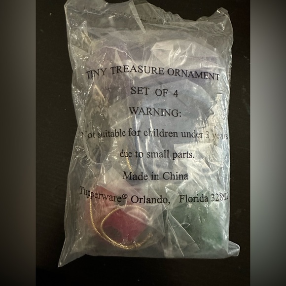 Tupperware rare Mini  Christmas Ornaments NEW - Picture 2 of 2